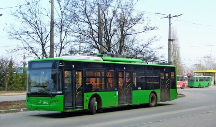2 троллейбус Харків на маршруті